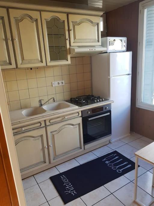 Superbe Appartement En Residence Prive Avec Un Parking Prive Сьонзье Экстерьер фото